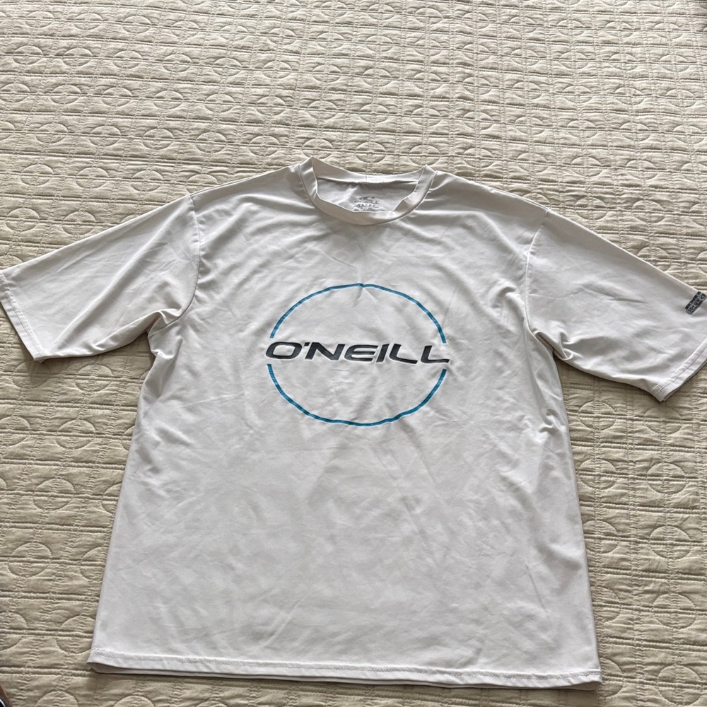 O'Neill Slim Fit White and Blue Tee, 50+ UV Protection, Men’s Large